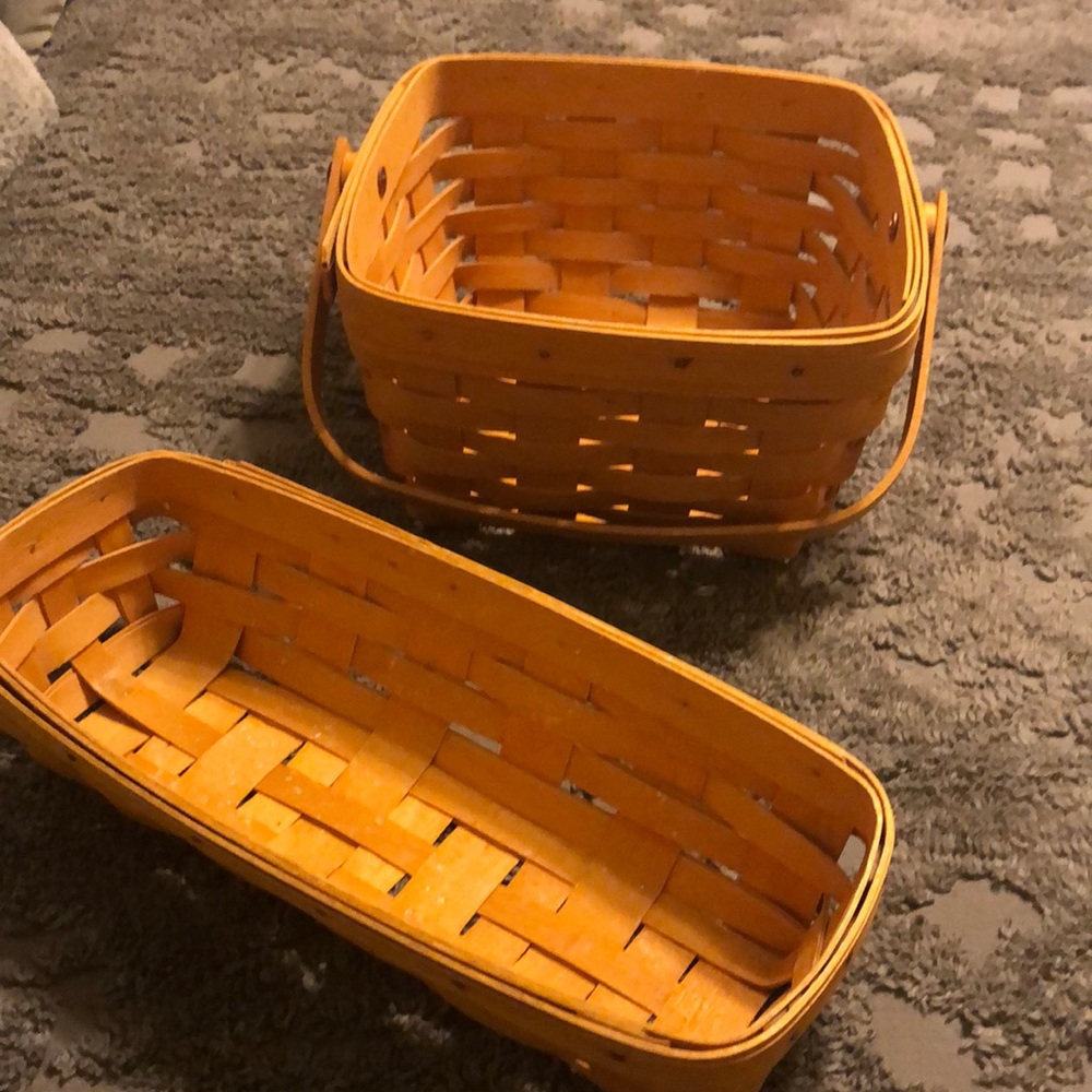 Lot of two longaberger baskets